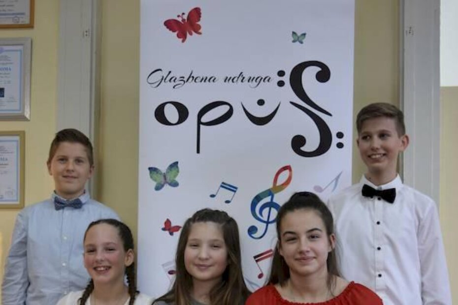 Vita Blažević, Riccarda Labinac, Antonela Glavić, Nikola Antolović i Leon Korenić