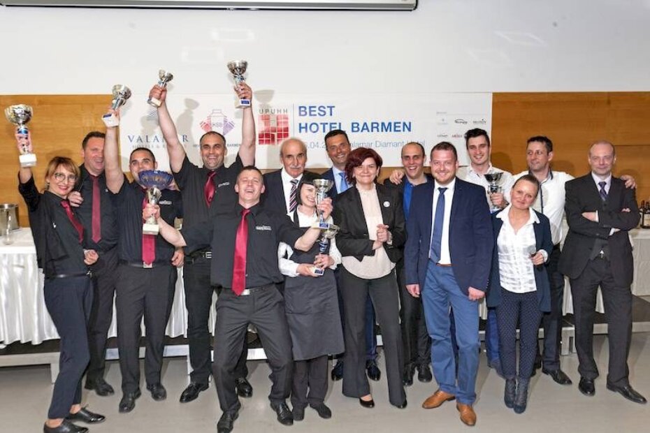Sudionici natjecanja Best hotel barmen