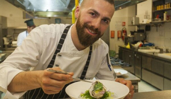 Šampanjska večer u restoranu Spinnaker