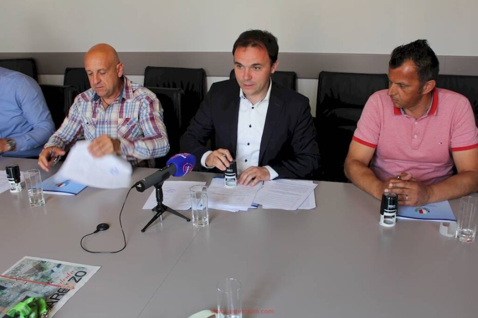 Potpisivanje ugovora vrijednosti 287.472 kune