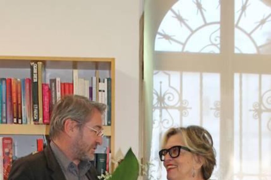 Županijski pročelnik za kulturu Vladimir Torbica: "Veseli me da i moji  srednjoškolci rado čitaju vaše romane"