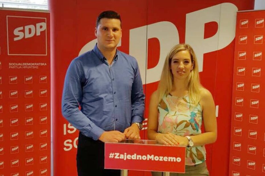 Marko Ferenac i Sanja Radolović (SDP) na konferenciji za medije u Puli