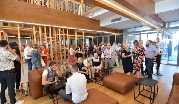 Valamar Riviera obilježila 65. godišnjicu poslovanja i svečano otvorila novu upravnu zgradu
