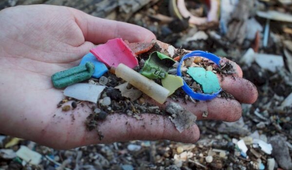 Plastika koju vidimo na plažama samo je 5% onečišćenja mora
