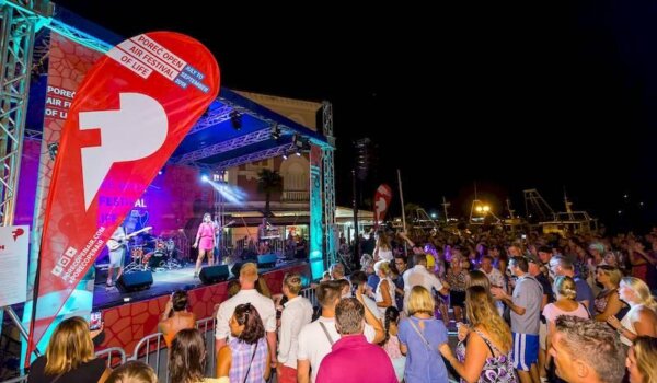 Energičan nastup Beyonce Tribute Benda sinoć rasplesao Poreč
