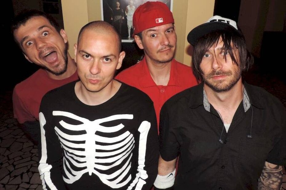 Red Hot Chilli Peppers Real Tribute Band