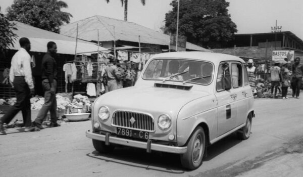 Na današnji dan 1961. predstavljen Renault 4, legendarna Četvorka, Mali div