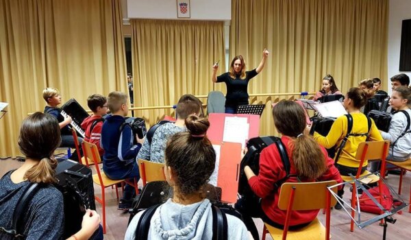 Umjetnička škola Poreč i njena ravnateljica Sanjica Sara Radetić proglašeni najboljima
