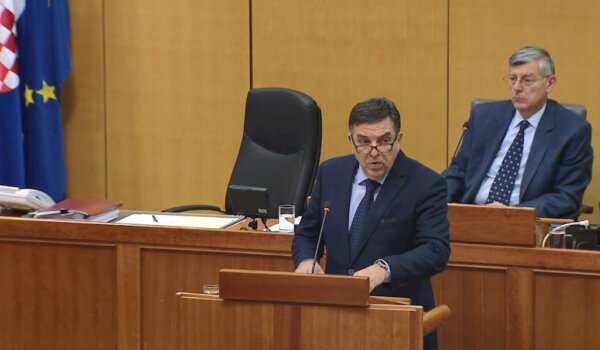 Demetlika:  I novim zakonom zakidaju se brdsko-planinska područja