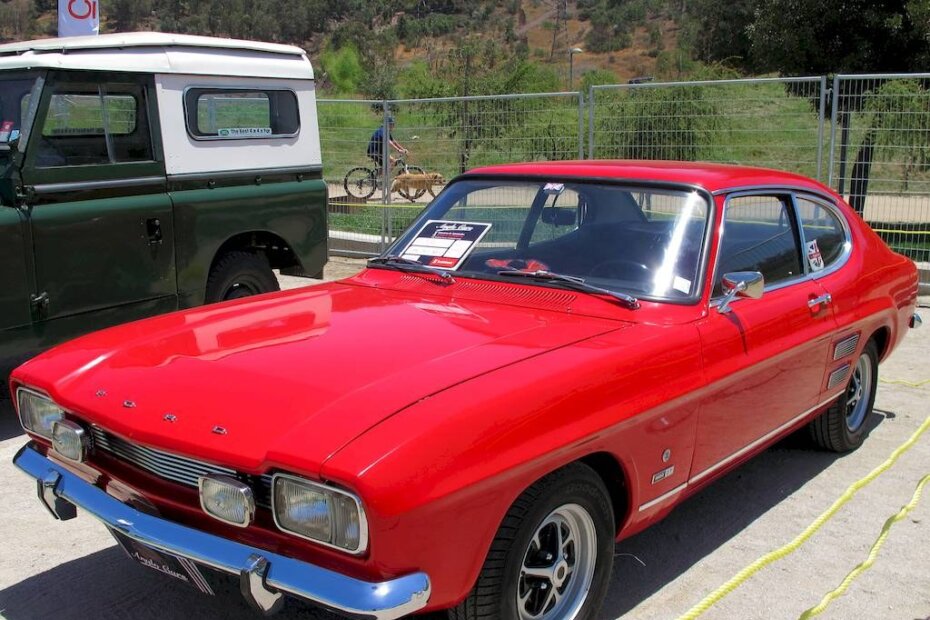 Ford Capri XL 1600 GT (Wikipedia/order_242 from Chile)