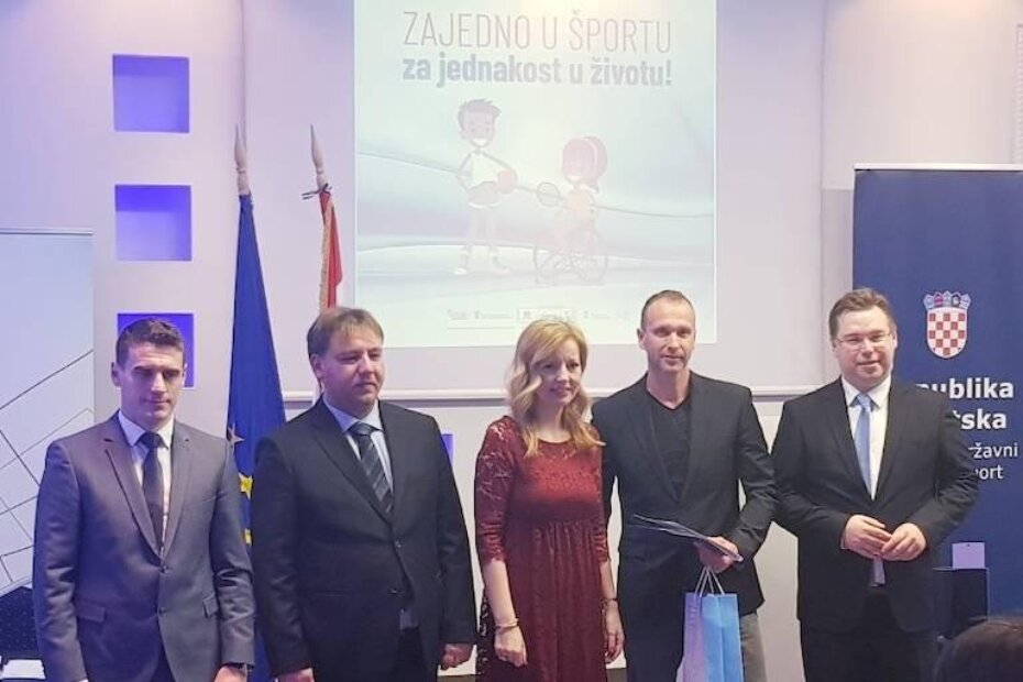 S potpisivanja ugovora u Zagrebu