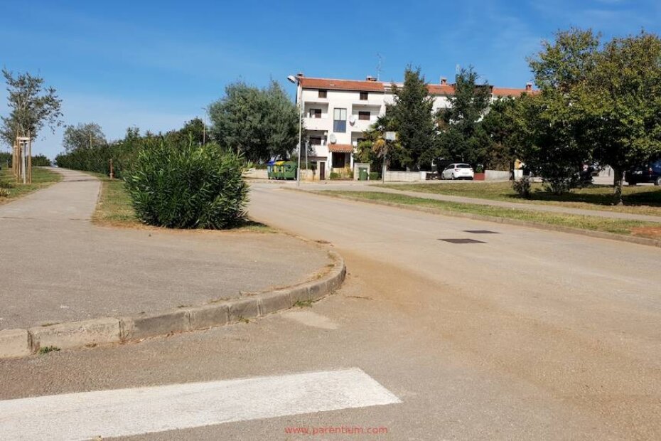 Nepregledno raskrižje s lijeve strane