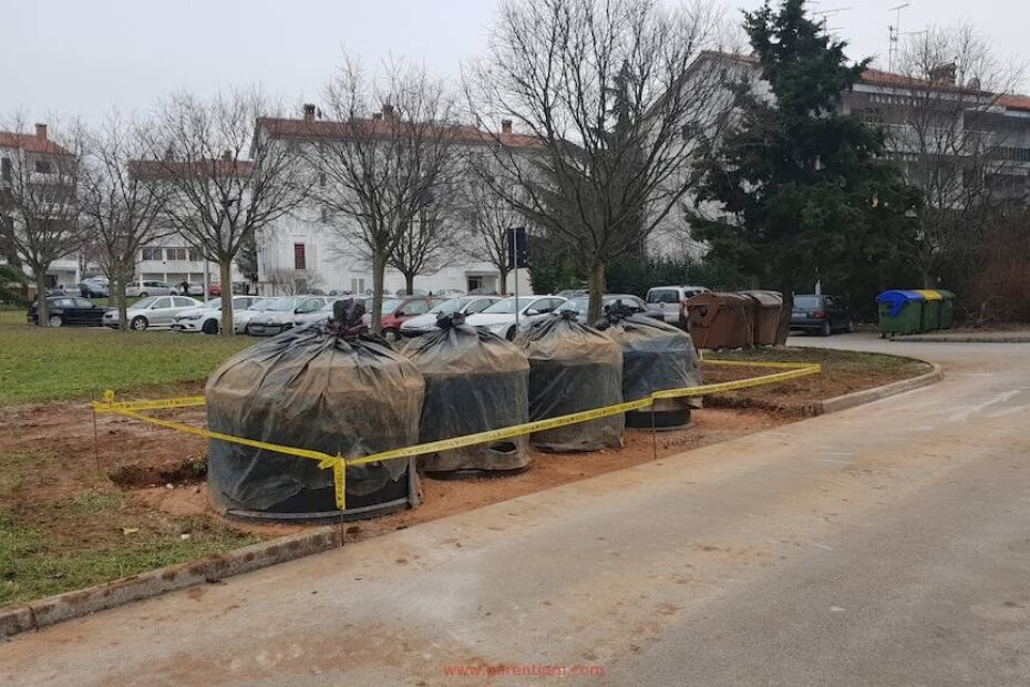 Spremnici u Ulici Ane Guštin u Poreču