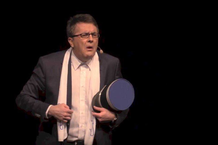 Tarik Filipović kao Ćiro
