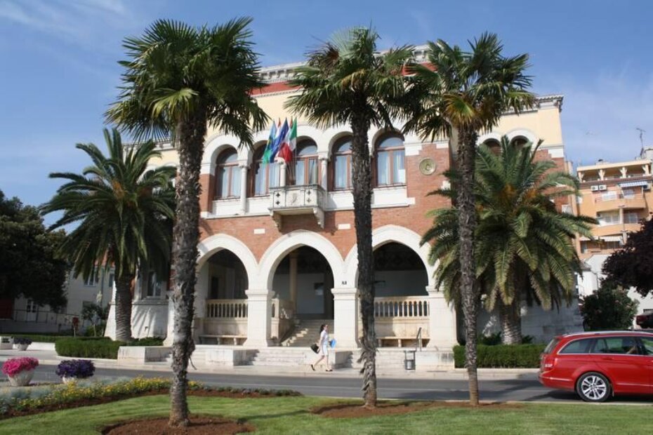 Gradska palača - Poreč