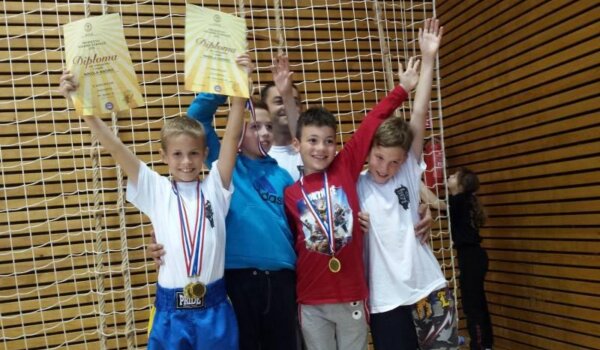 Vrsaranima četiri prva mjesta na Županijskom kickboxing prvenstvu