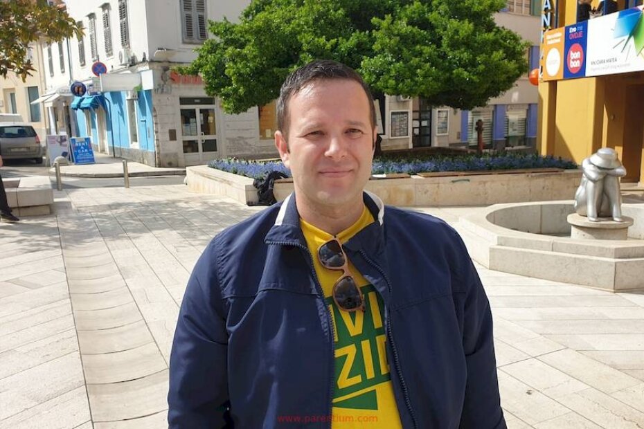 Emanuel Rudan, Živi zid