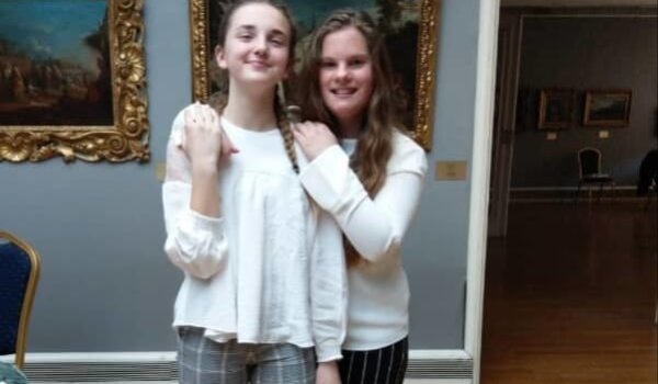 Chiara Vukadinović i Nina Poropat na Zagreb guitar festu