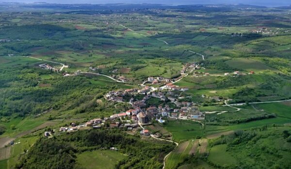 Javni uvid u prijedlog Programa raspolaganja poljoprivrednim zemljištem na području Općine Vižinada
