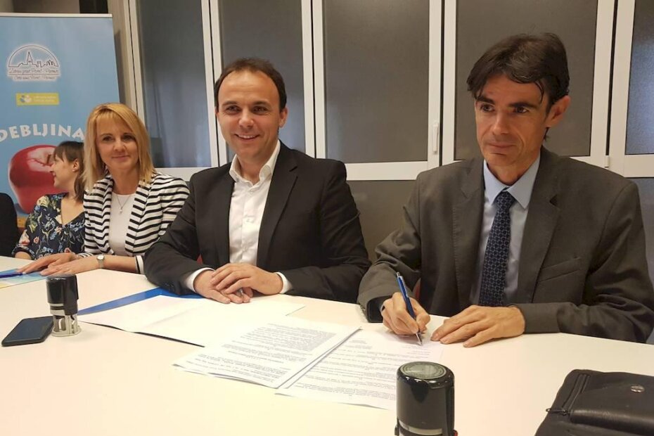 Nataša Basanić Čuš, Loris Peršurić i Aleksandar Stojanović na predstavljanju Savjetovališta za prehranu