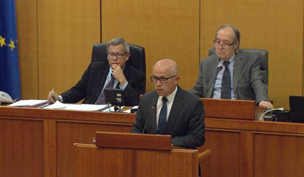 Daus: Država stanovnicima Ćićarije nacionalizira imovinu