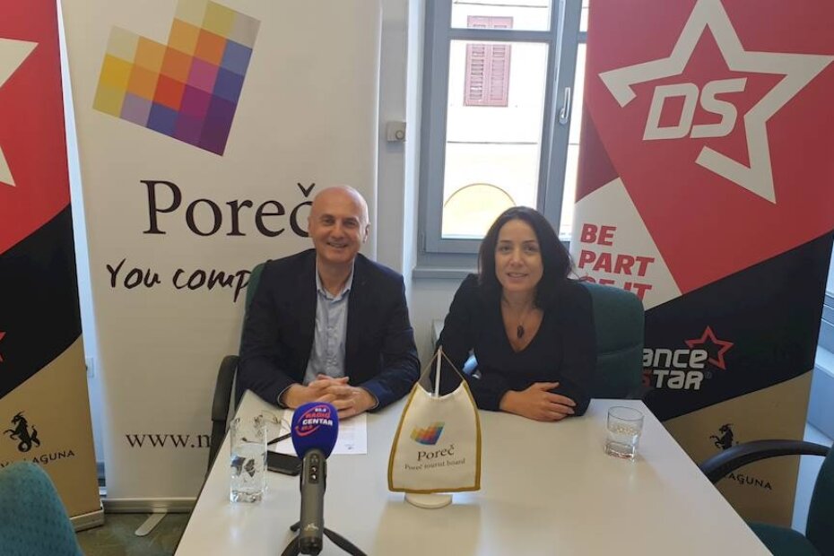 Direktor TZ Poreč Nenad Velenik i predstavnica organizatora Tanja Pagitz na konferenciji za novinare
