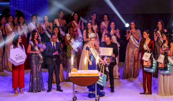 Australka Julijana Nikolis pobjednica izbora za Miss turizma svijeta 2019. u porečkoj dvorani Žatika