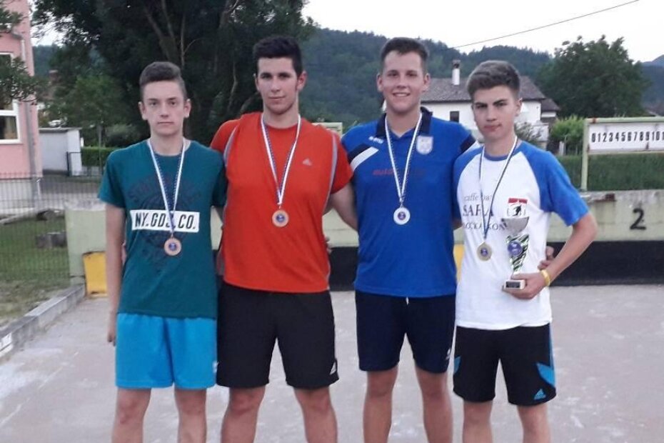 Juniori - precizno izbijanje