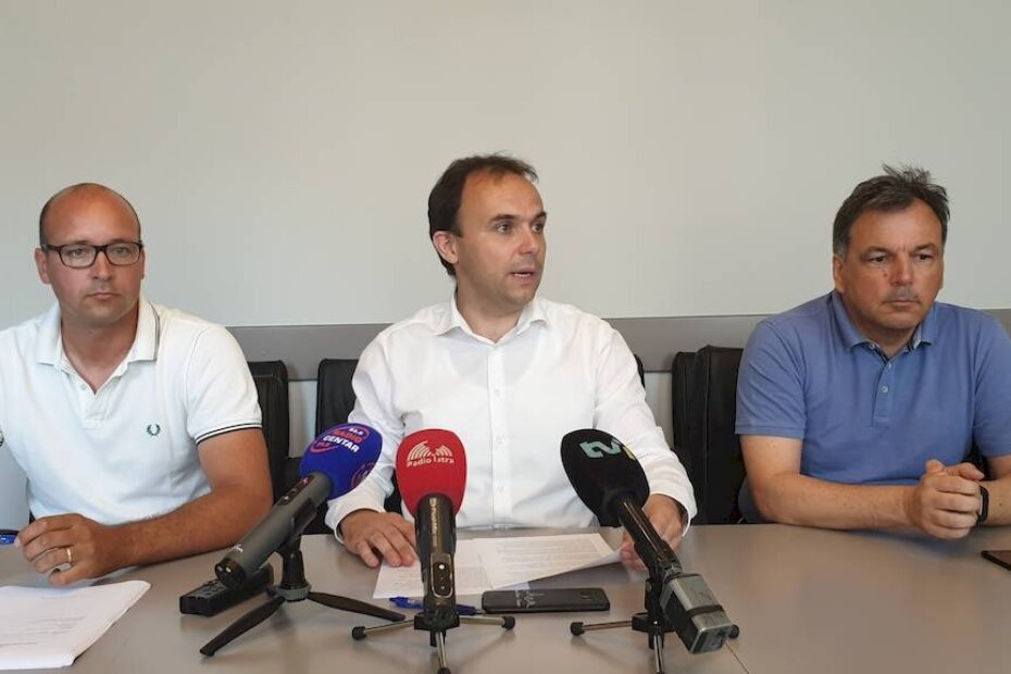 Marino Poropat, Loris Peršurić i Damir Hrvatin na konferenciji za medije