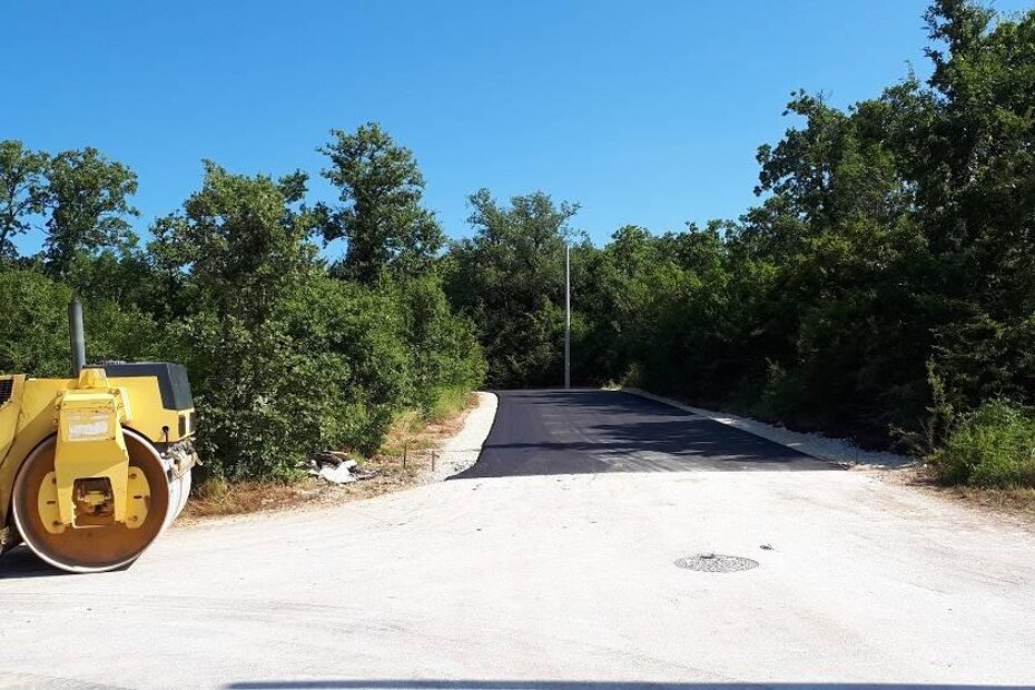 Izgradnja javne rasvjete i obnova prometnice