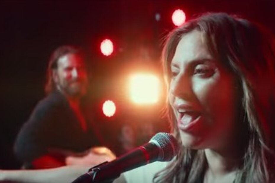 (c) Warner Bros/ screenshot: Bart ryker (Wikimedia)