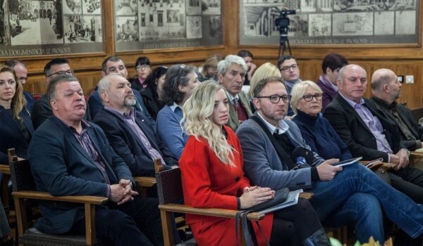 Pulski SDP o stanju na Kaštijunu: Nitko se ne usudi reći "Car je gol"!