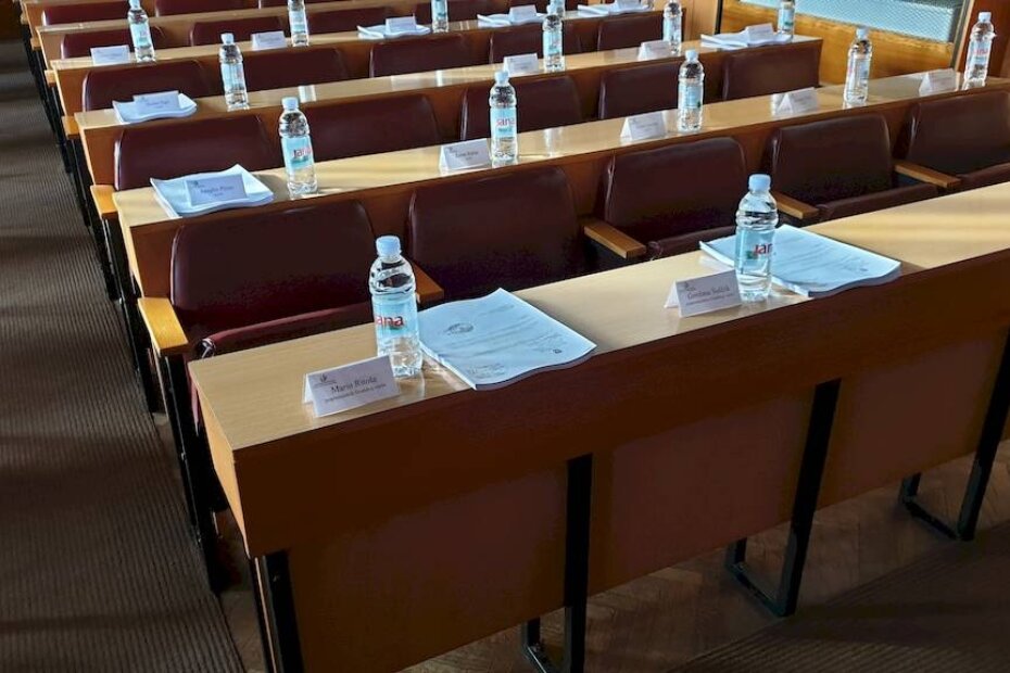 Materijali se i dalje printaju, ali su se tableti isplatili, kažu u gradskoj upravi