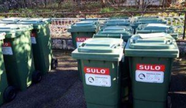 U tijeku podjela spremnika za komunalni otpad u Općini Sv. Lovreč