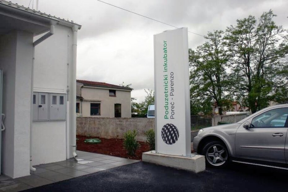 Poduzetnički inkubator u Žbandaju