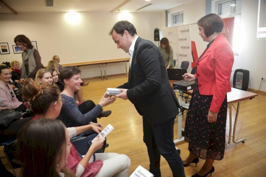 Podjela knjiga "Od zaposlenice do poduzetnice"