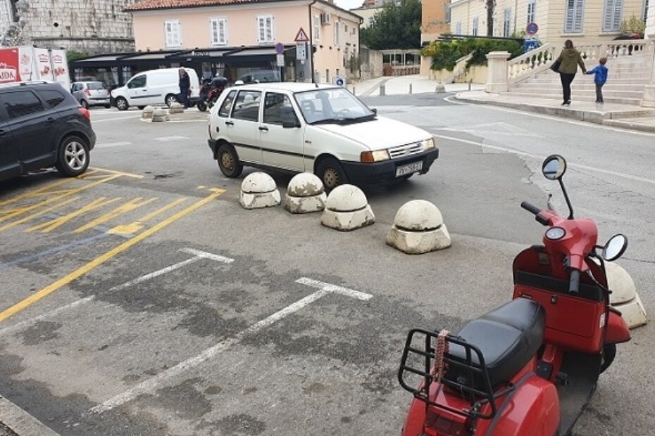 Kako do parkirnog mjesta?