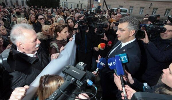 Na prosvjedu za učitelje očekuje se 20.000 ljudi