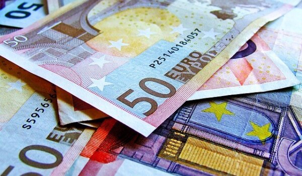 Prihodi od stranih turista u prvih devet mjeseci veći za devet posto