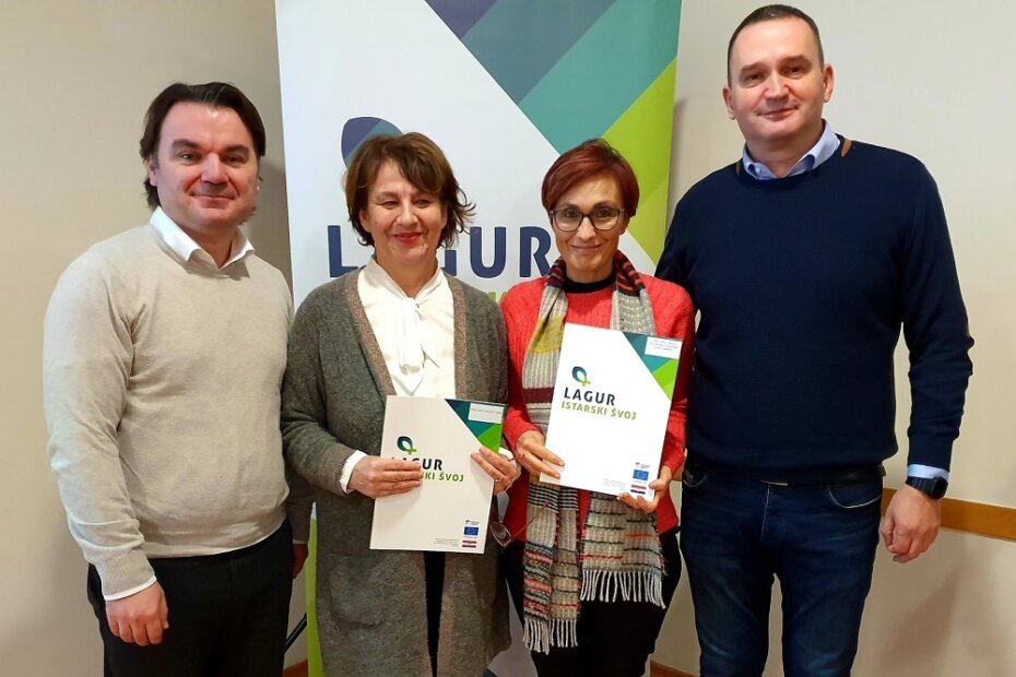 S lijeva: Elio Štifanić, Divna Radola, Nataša Musizza, Robert Momić