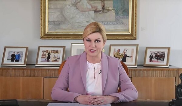 Kolinda Grabar Kitarović može već sada u povlaštenu starosnu mirovinu