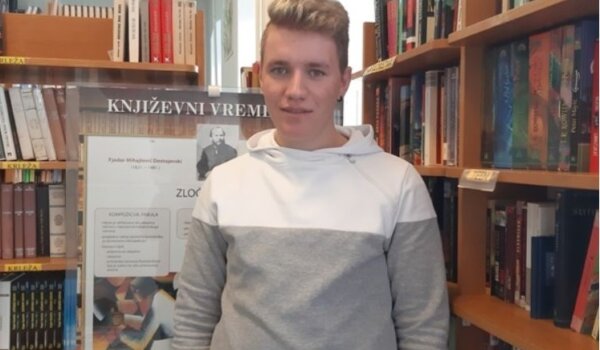 Učenik Ivan Šolić briljirao kao profesor na satu zamjene uloga