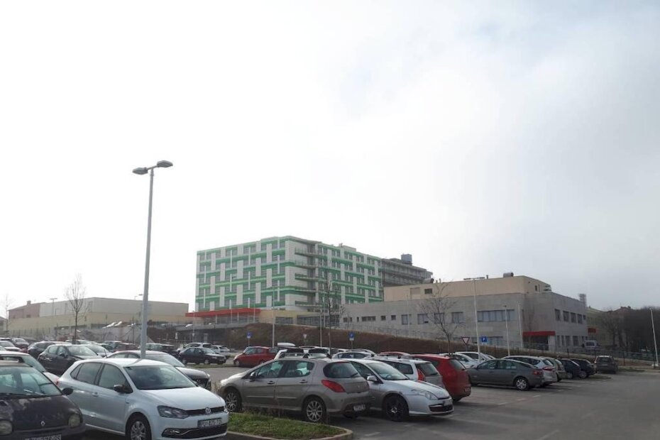 Opća Bolnica Pula (arhiva)