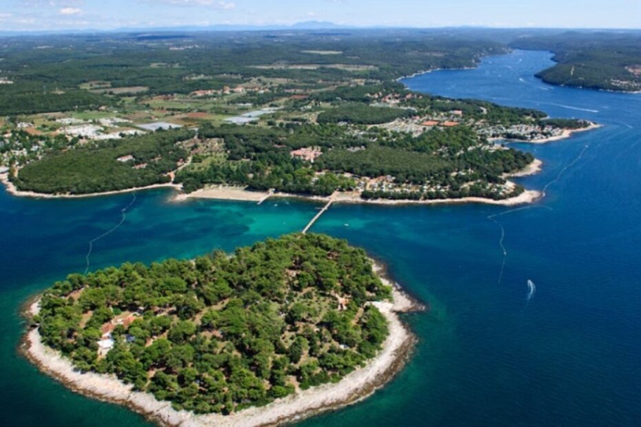 Otočić i kamp Koversada u Vrsaru (fotografija: TZ Vrsar)