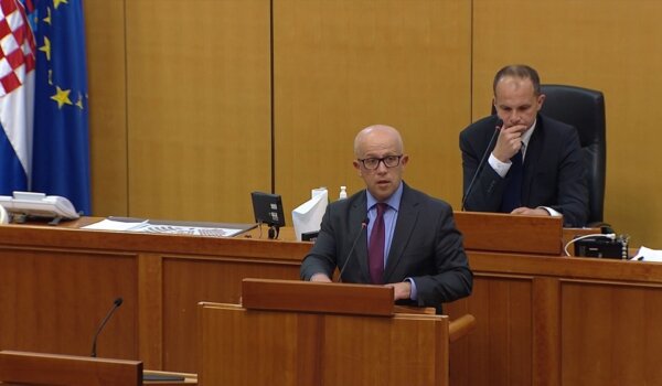 Daus u Saboru: Bez pravih reformi, proračunu nema spasa