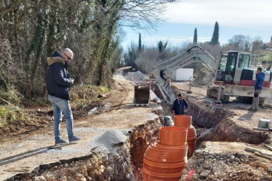 Radovi na izgradnji gravitacijske i tlačne mreže kolektora za odvodnju otpadnih voda podsustava Fuškulin