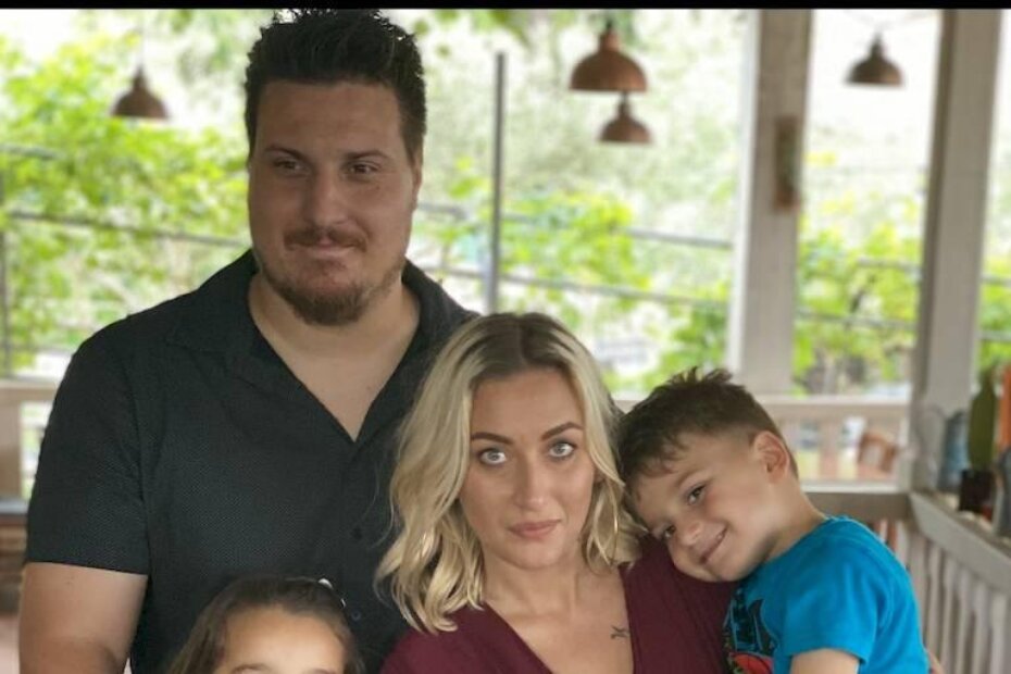 Sin Toni Mates, nevjesta Iva i unuci Ryan i Kiara