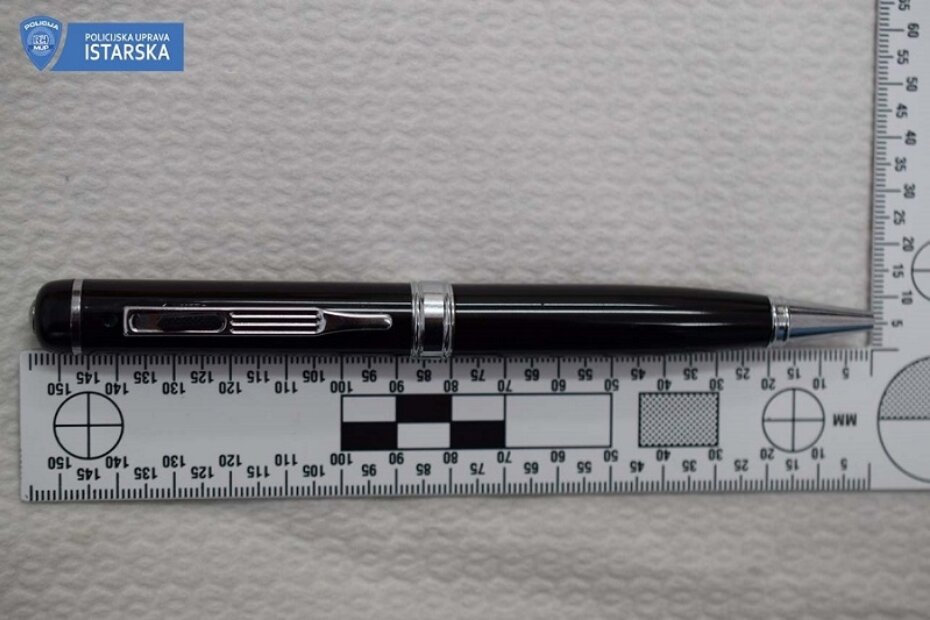 Kemijska s kamerom koja je oduzeta 44-godišnjem njemačkom državljaninu