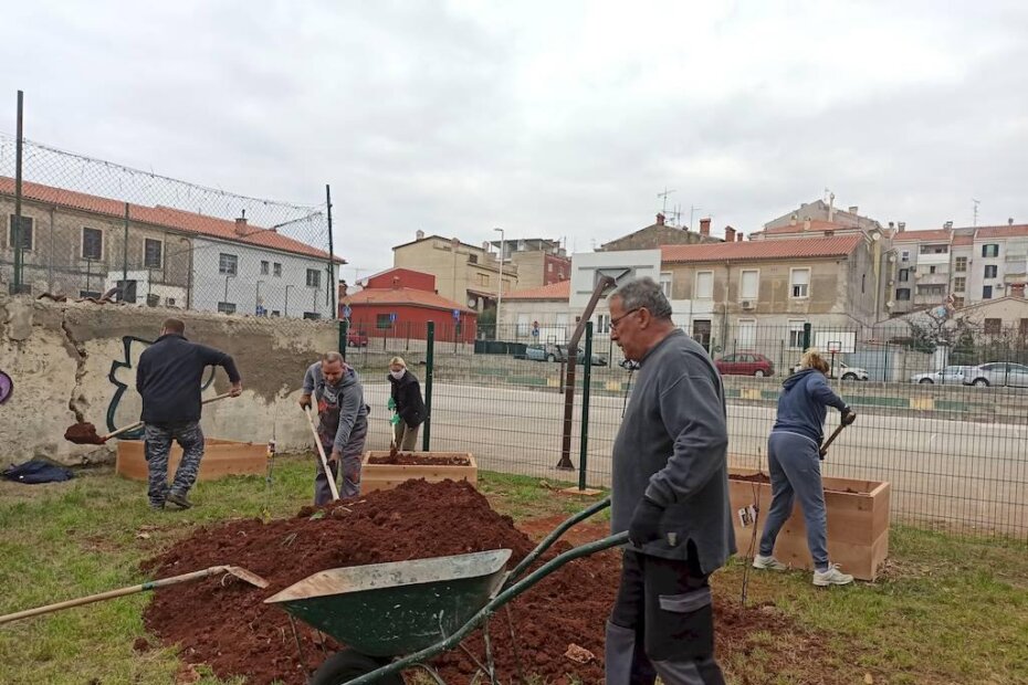 Na radnoj akciji akvitni su bili i roditelji