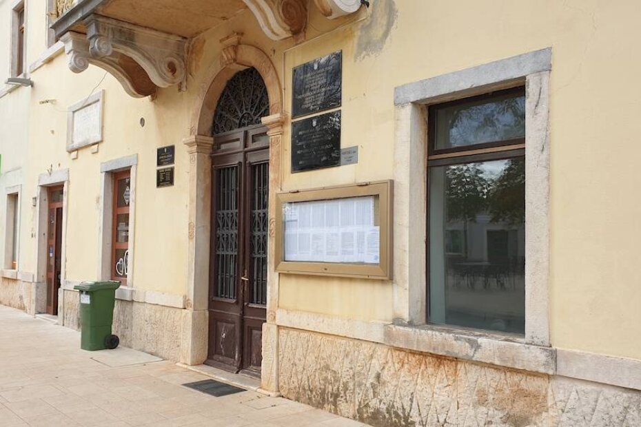 Općina Višnjan i Centar za socijalnu skrb: Ping pong oko ukopa preminulog
